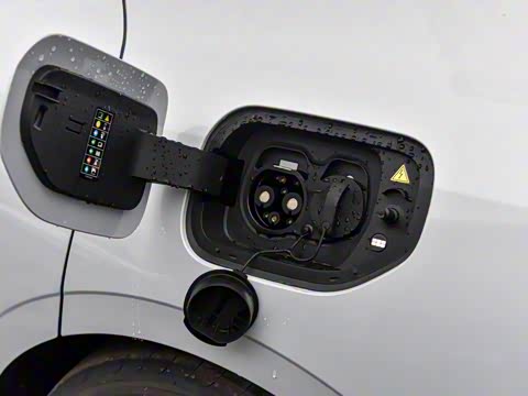 2025�� 700km Զ���Ǽݰ�