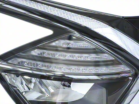 2025�� 2.0T ��������