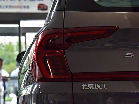 2019�� 380 TGDi TOP �Զ������콢�� ��V