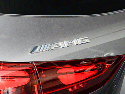 2025�� AMG GLA 35 4MATIC