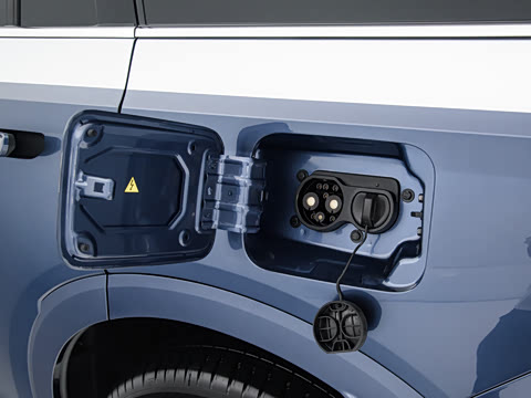 2025�� Ǭ�� UItra 6��