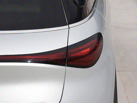 2022�� Premium��