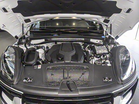 2025�� Macan 2.0T ���ΰ�