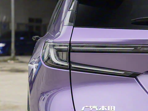 2025�� ����������Max