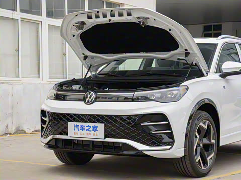 2025�� PRO 380TSI ���� R-Line �����