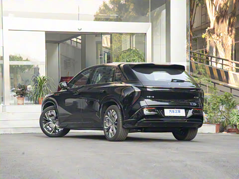 2025�� 680 Ultra������