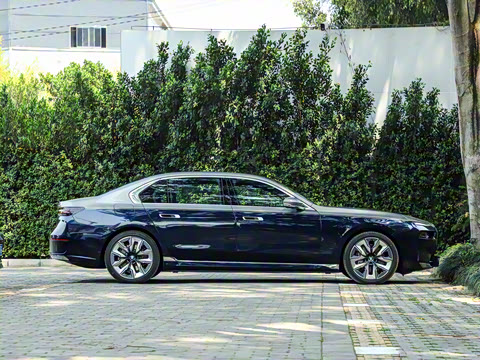 2023�� eDrive50L ����������װ