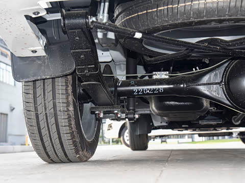 2022�� 1.5L ����ʨ�ͳ� 5��