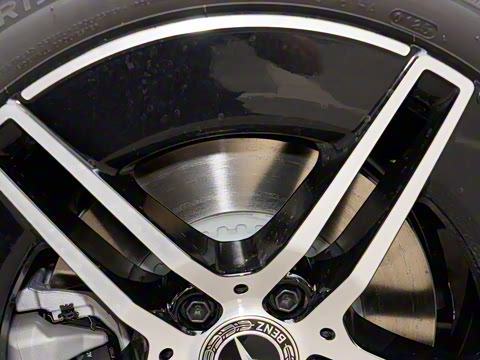 2025�� �Ŀ� E 300 ʱ�����˶���