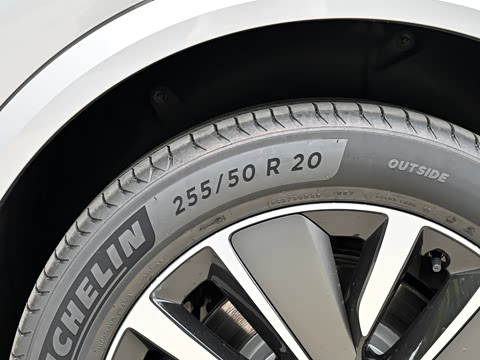 2025�� Max ���ܻ��°�