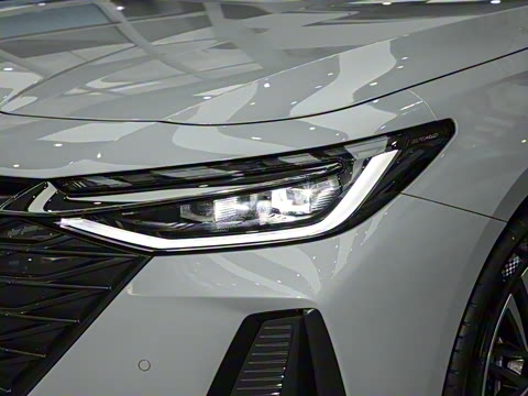 2025�� 2.0T DCT��