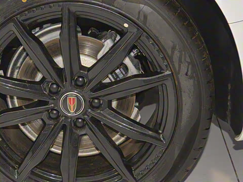 2025�� 2.0T ���а�