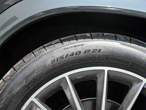 2025�� �Ŀ� GLE 450 4MATIC ������