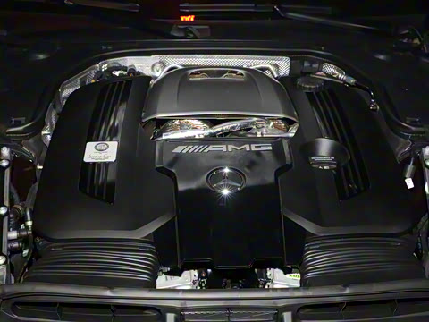 2025�� AMG GT 63 4MATIC+