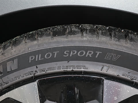 2025�� �����Ǽݰ� 75kWh