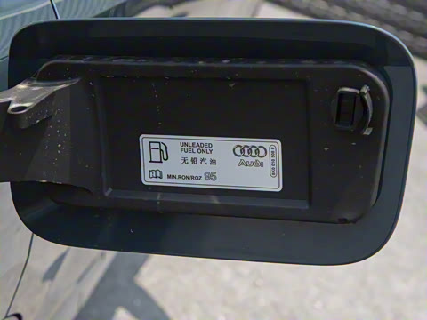 2025�� quattro 45�����ذ� 40TFSI ʱ�ж�����