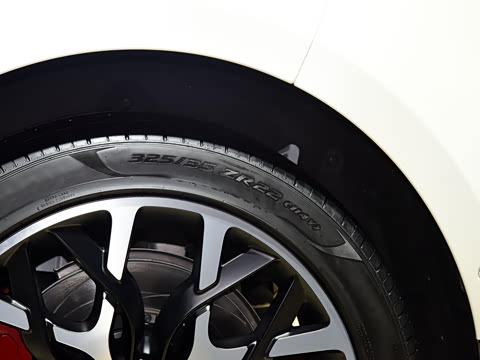 2021�� 4.0T V8 ���֮��