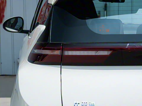 2025�� �Ǽݰ� 405km ���ڰ�