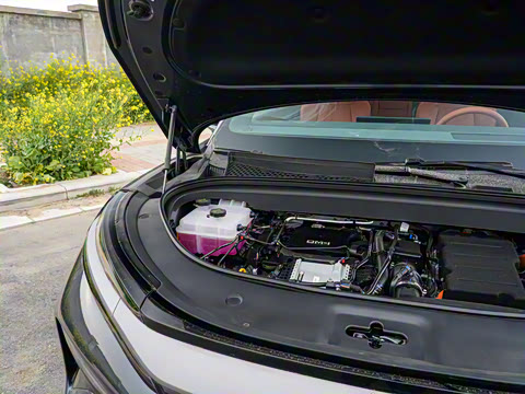 2025�� DM 215KM�����״��콢��