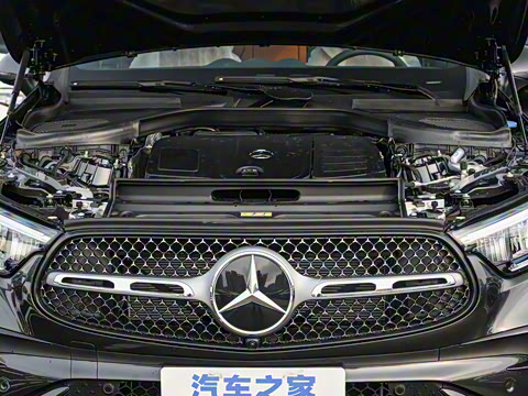 2025�� �Ŀ� GLC 300 L 4MATIC ������ 5��