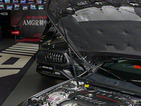 2025�� AMG CLA 35 4MATIC