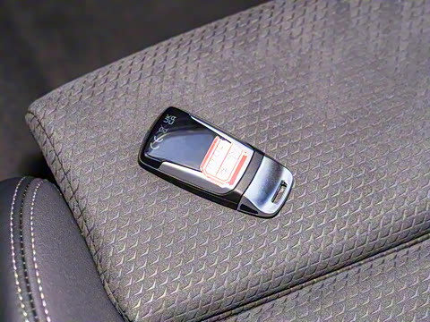 2025�� quattro 45�����ذ� 45 TFSI ������