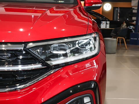 2025�� 300TSI DSG���������