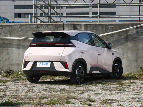 2025�� �Ǽݰ� 305km ���ɰ�