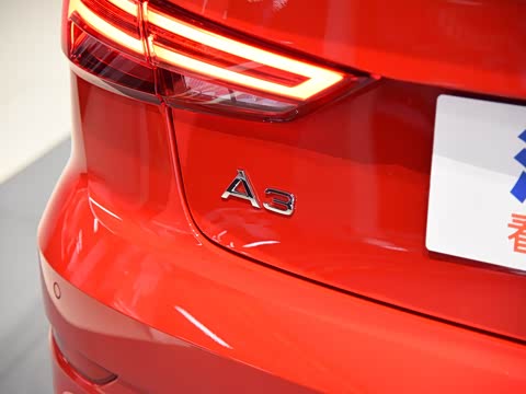 2020�� Limousine 35 TFSI ʱ���� ��VI