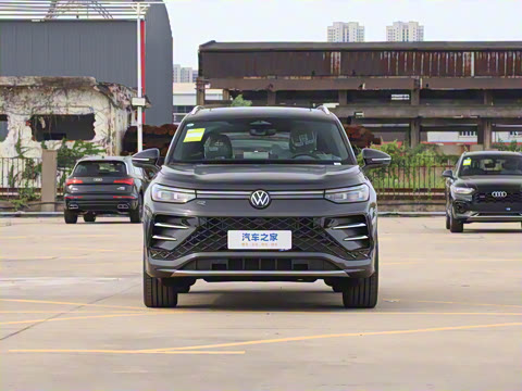 2025�� ̽��L 380TSI ��������