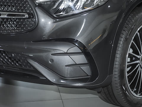 2025�� �Ŀ� GLC 300 4MATIC ����SUV