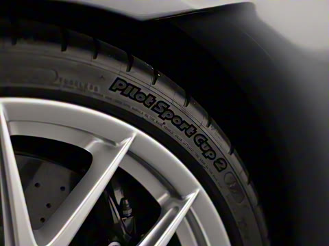 2023�� Spyder RS 4.0L