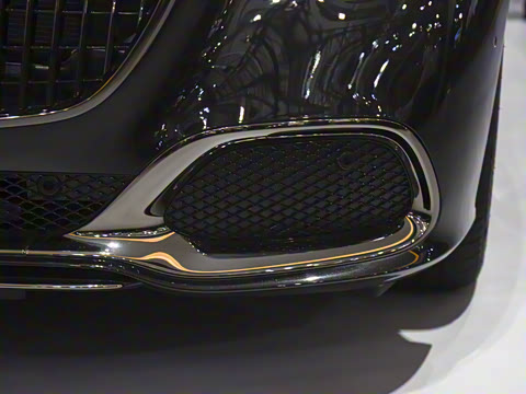 2025�� �Ŀ� S 680 4MATIC ��ҹ��