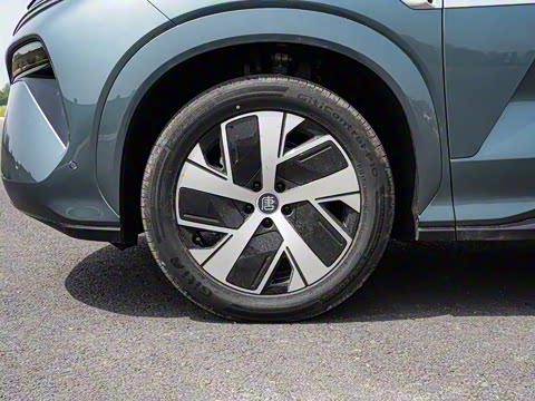 2025�� EV 670KM�����״��콢��