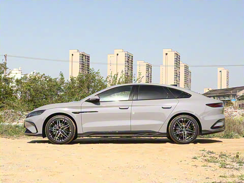 2025�� EV �Ǽݰ� 605KM�캽��