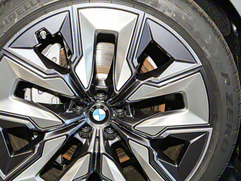 2023�� 740Li ������ ������װ