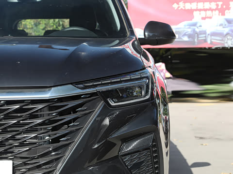 2023�� PLUS 330TGI �Զ��쳱�ǻݰ�