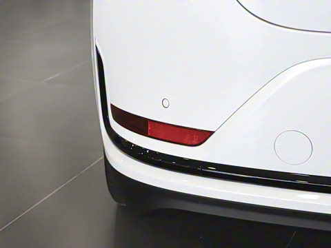 2025�� 735MAX 160kW