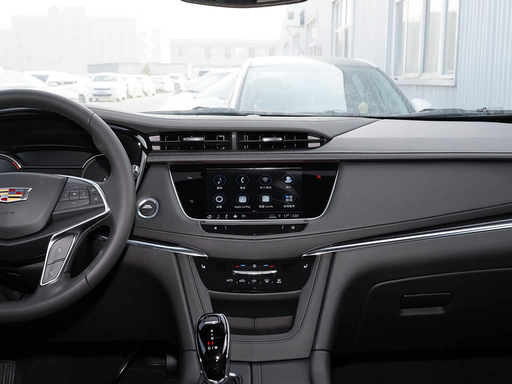 Cadillac XT5 I Рестайлинг, Внедорожник 5 дв.: фото поколения