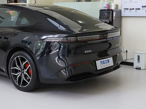 2025�� ���� 550ProѲ����