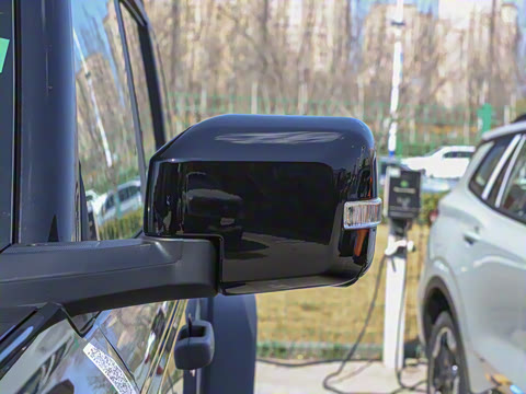 2025�� 2.3T ��ɳ���������ư�