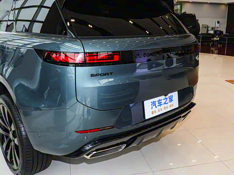 2025�� 400PS Dynamic HSE