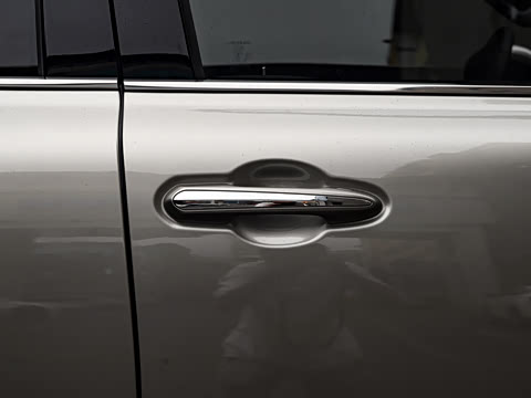 2025�� 700h ��;��