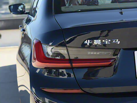 2021�� 320Li M�˶���װ