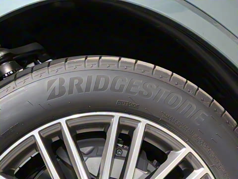 2025�� �Ŀ� GLC 300 L 4MATIC ������ 5��