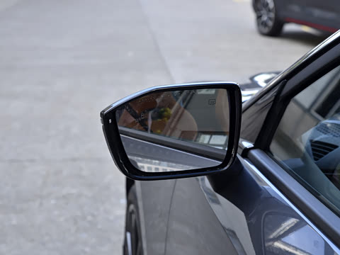 2025�� ������ 2.0T ������