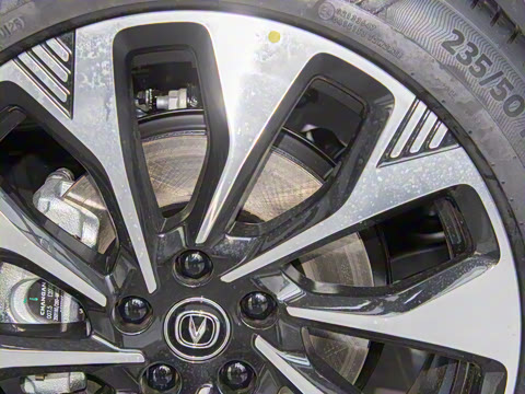 2025�� ���Ĵ� UItra 2.0T ������ �ǻ۾�����