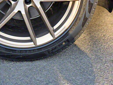 2022�� Macan 2.0T