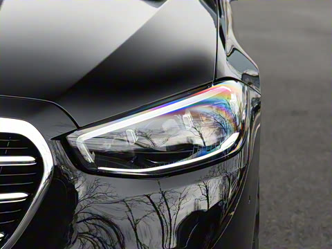 2022�� �Ŀ� S 400 L ������