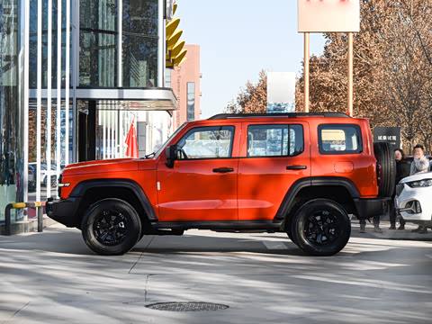 2021�� ԽҰ�� 2.0T ������